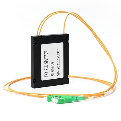 Diâmetro ótico do divisor 2.0mm do PLC da fibra da caixa 1x2 do SC/ABS do APC um comprimento de 1 medidor